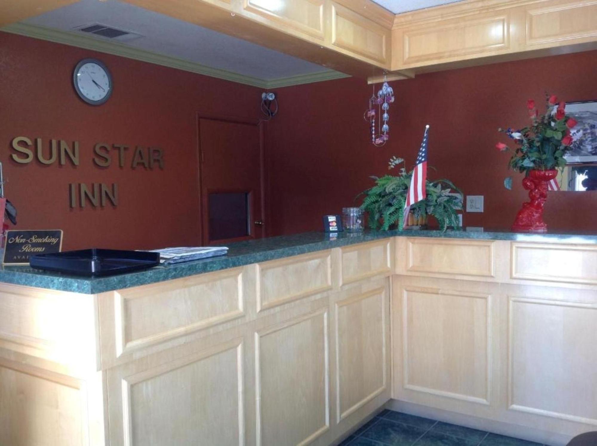 Sunstar Inn ลอส บานอส ภายนอก รูปภาพ